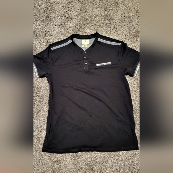 Scott James Mens Designer Tee- Size Large - Picture 1 of 4
